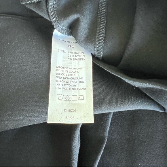 NWT Quince Women’s Ultra Stretch Ponte Straight Leg Pant Regular Black - Picture 7 of 12